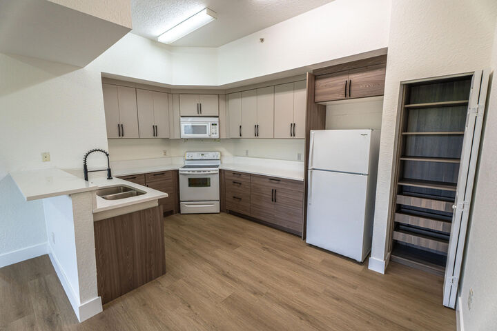 Property Photo:  2801 Riverside Drive 301-S  FL 33065 