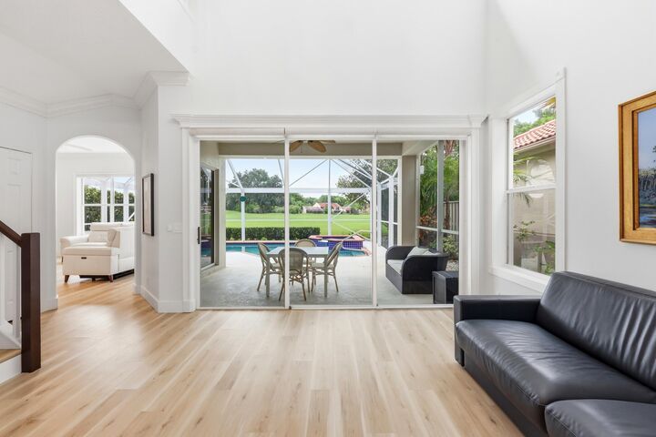 Property Photo: 2 Monterey Pointe Drive FL 33418