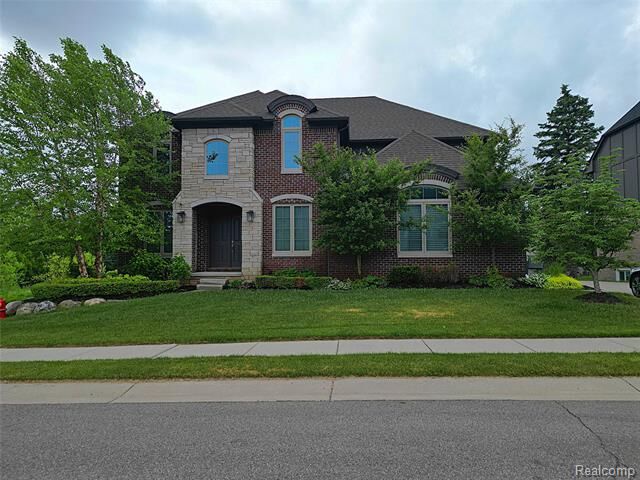 Property Photo:  4966 Park Manor Drive  MI 48098 