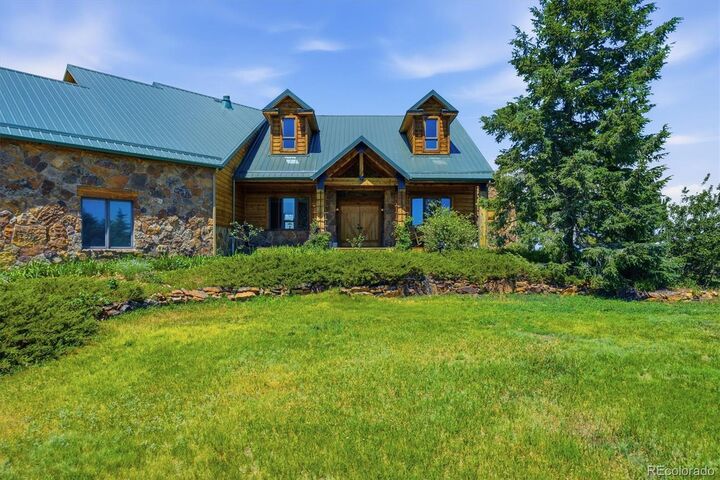 Property Photo:  10 Bozeman Trail  CO 80107 