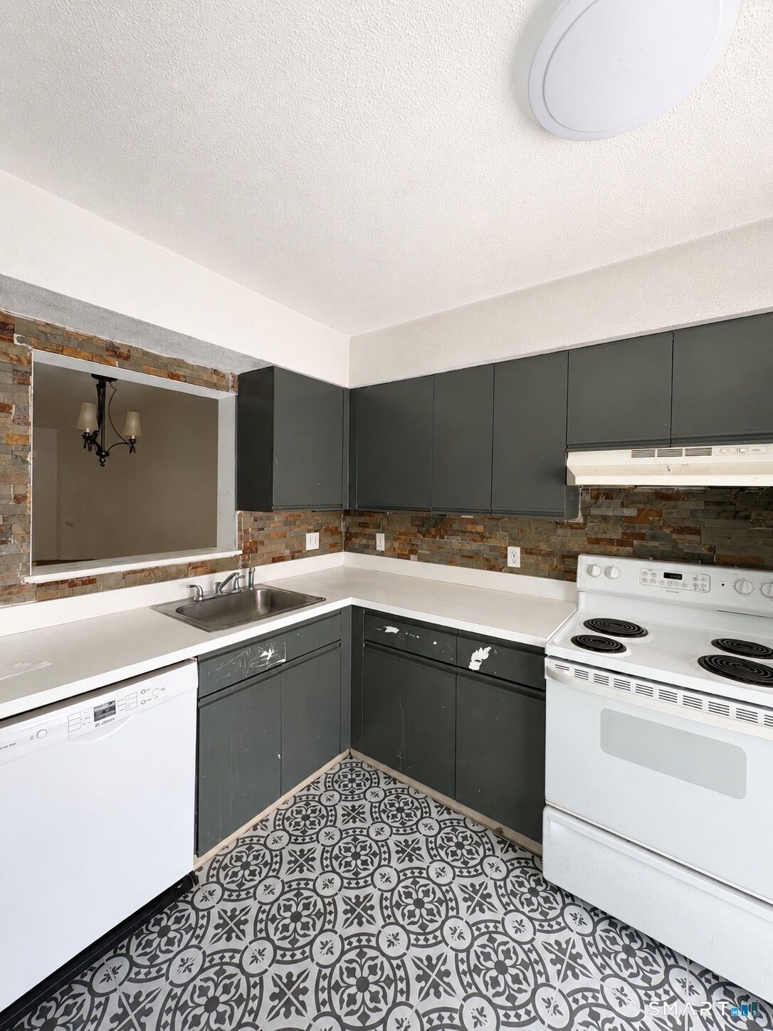 Property Photo: 1423 Quinnipiac Avenue 808 CT 06513
