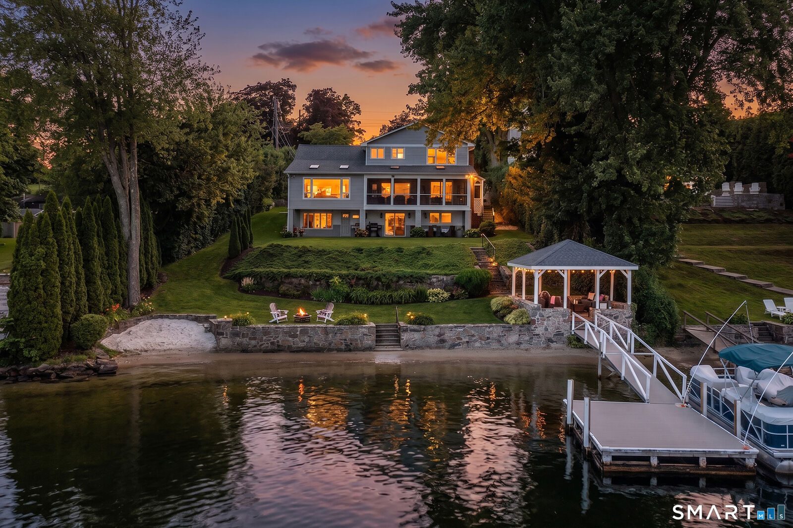 Property Photo:  52 Arrowhead Road  CT 06804 