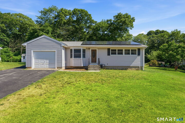 Property Photo:  289 Indigo Street  CT 06355 