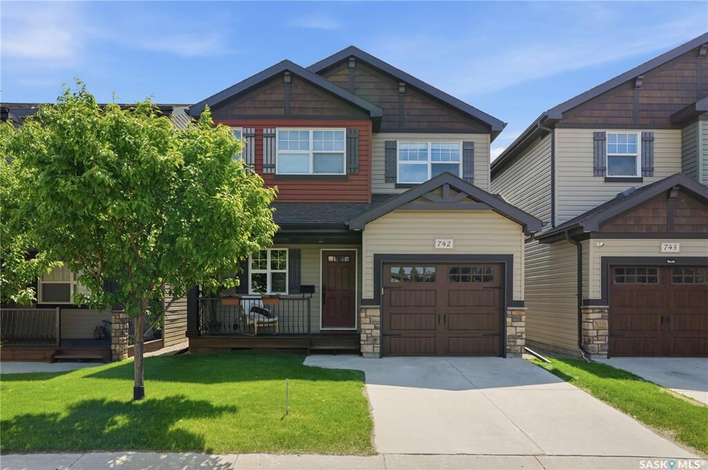Photo de la propriété:  150 Langlois Way 742  SK S7T 0L4 