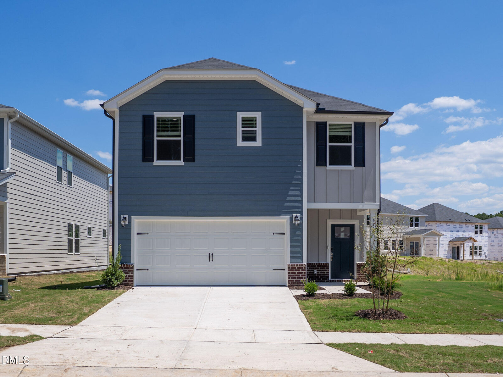 Property Photo:  1431 Hatteras Road  NC 27703 