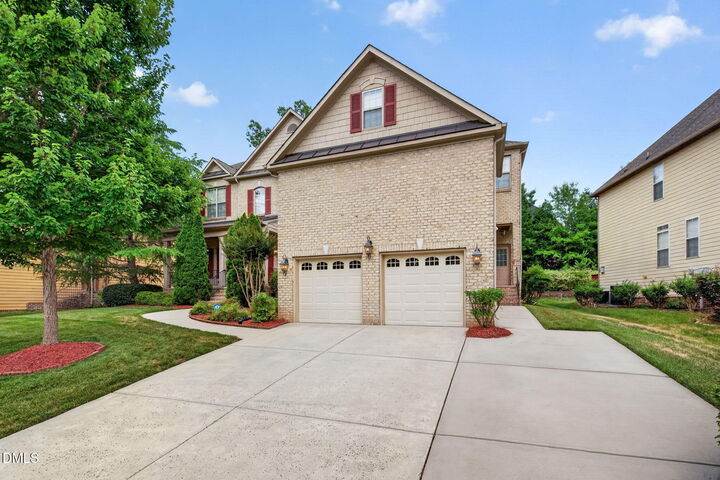 Property Photo:  1049 Kennicott Avenue  NC 27513 