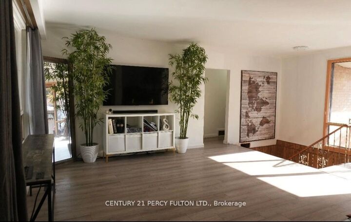 Photo de la propriété:  48 Campbell Drive  ON L6X 2H7 