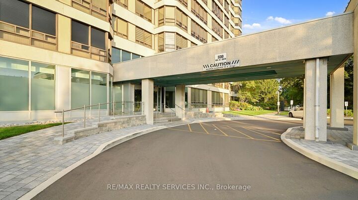 Property Photo: 330 Mill Street S 508 ON L6Y 3V3