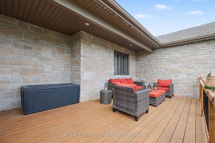 Property Photo:  265 Starlight Place  ON K0A 1B0 