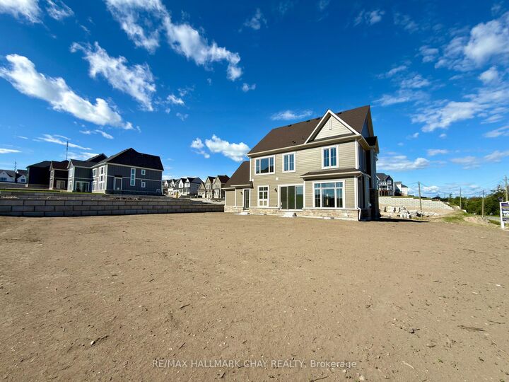 Property Photo:  2 Pinetree Drive  ON L0L 2L0 
