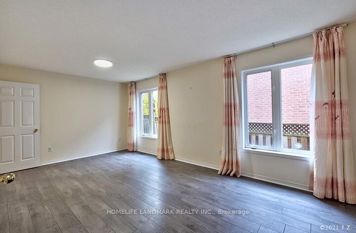 Property Photo:  149 Shepton Way  ON M1V 5N4 
