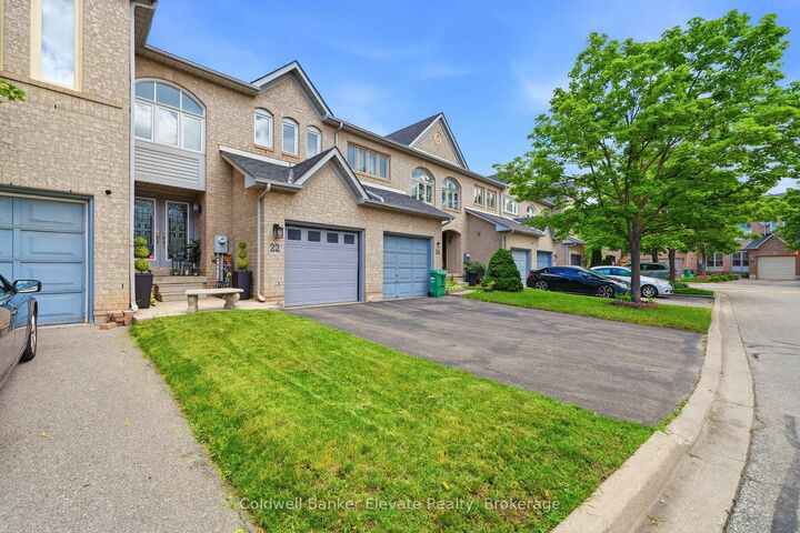 Property Photo:  22 Goldenlight Circle  ON L6X 4N6 