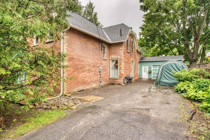 Property Photo:  38 Cameron Street  ON K0A 1A0 
