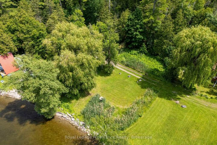 Property Photo: 5248 King Road ON K0K 2E0