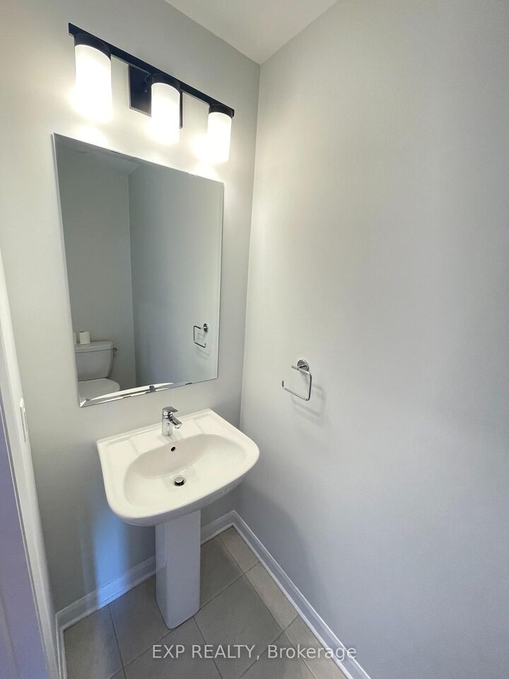 Property Photo:  423 Gerry Emon Street  ON K0A 1A0 