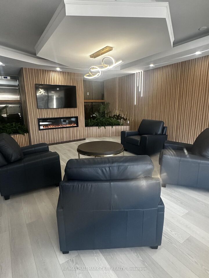 Property Photo: 1210 Radom Street 208 ON L1W 2Z3