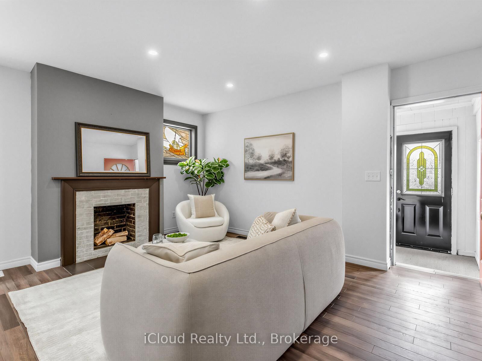 Property Photo: 1303 Woodbine Avenue ON M4C 4E8