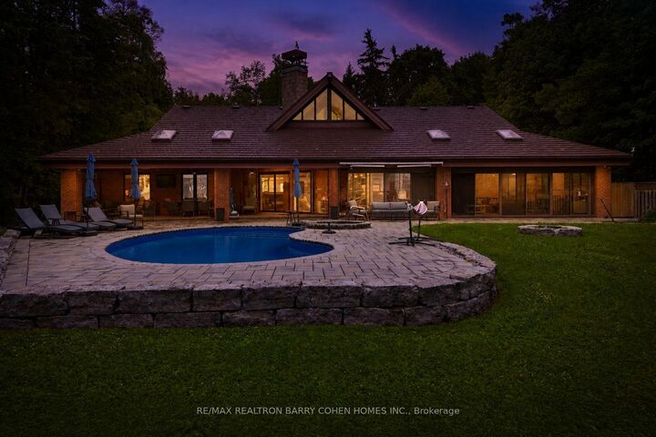 Property Photo: 700 Lake Drive N ON L4P 3C8