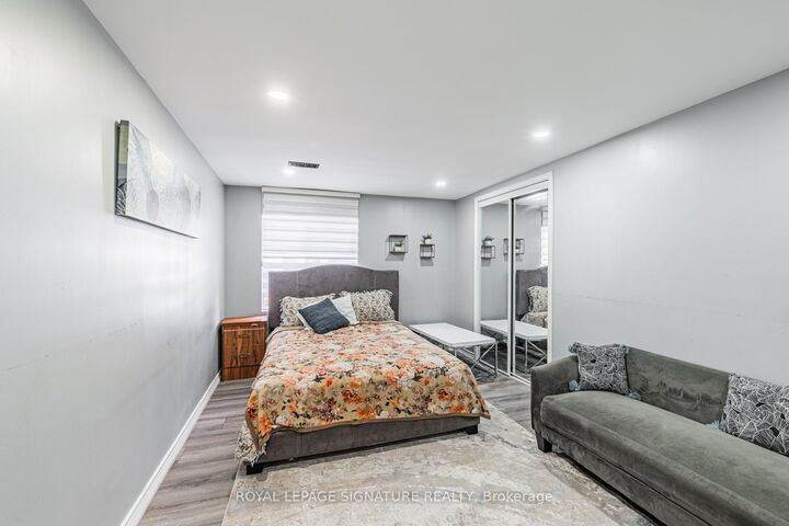 Property Photo: 50 Collard Drive ON L0G 1K0