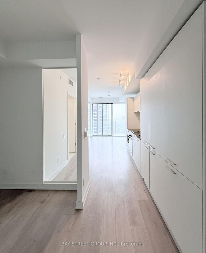 Property Photo:  3 Gloucester Street 2109  ON M4Y 0C6 