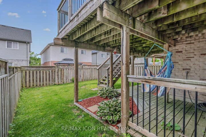 Property Photo: 524 Ontario Street ON N4V 1H2
