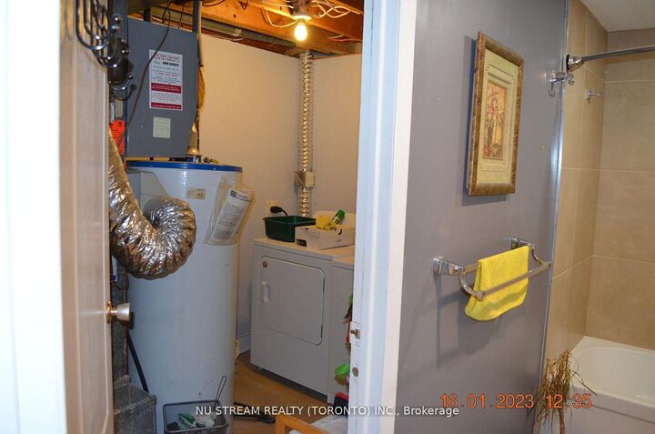 Photo de la propriété:  289 Apache Trail W Basement  ON M2H 2W6 