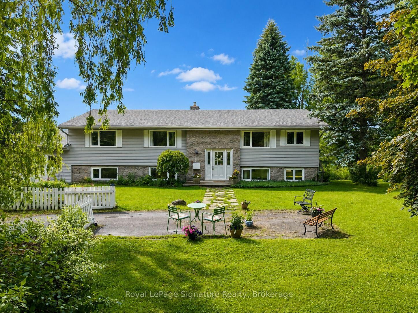 Property Photo: 194700 Grey Road 13 Road S ON N0C 1E0