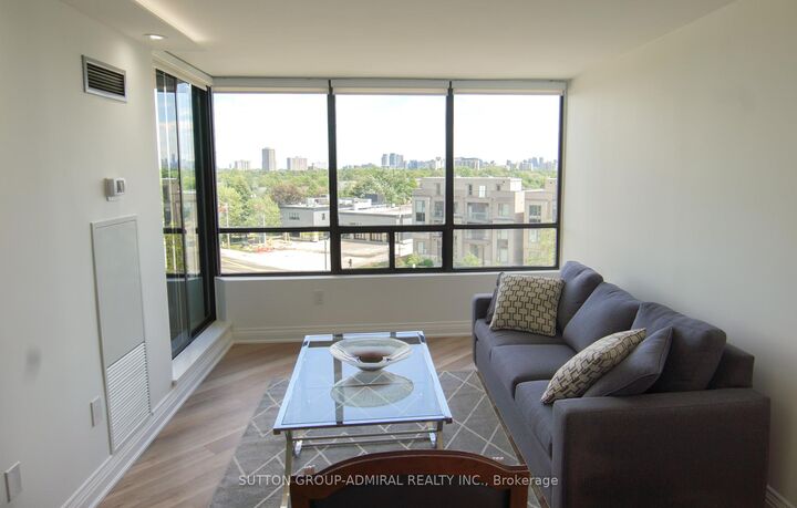 7420 Bathurst Street #606 — photo 1