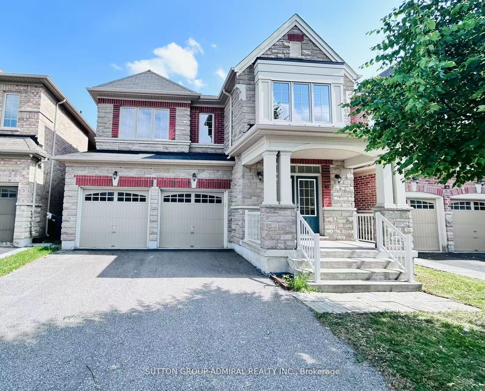 Property Photo: 81 Livante Court ON L6C 1J5