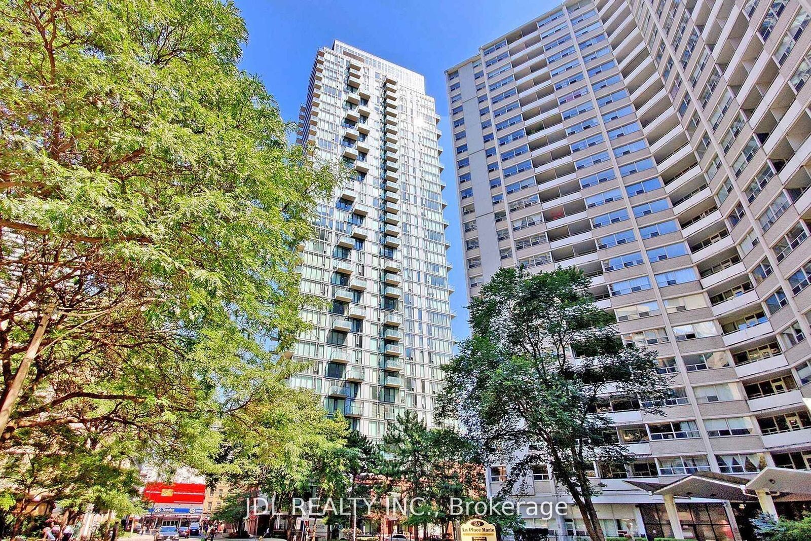 Property Photo:  75 St Nicholas Street 704  ON M4Y 0A5 