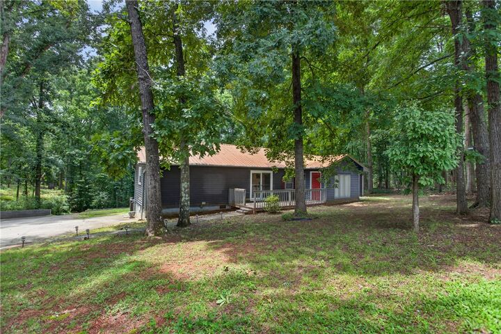 Property Photo:  230 Dickard Road  SC 29672 