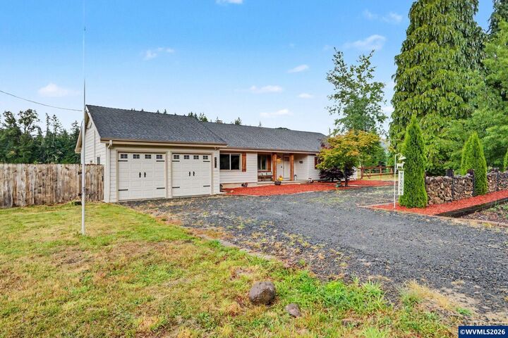 Property Photo:  43417 Thomas Creek Dr  OR 97374 