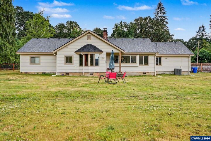 Property Photo:  43417 Thomas Creek Dr  OR 97374 