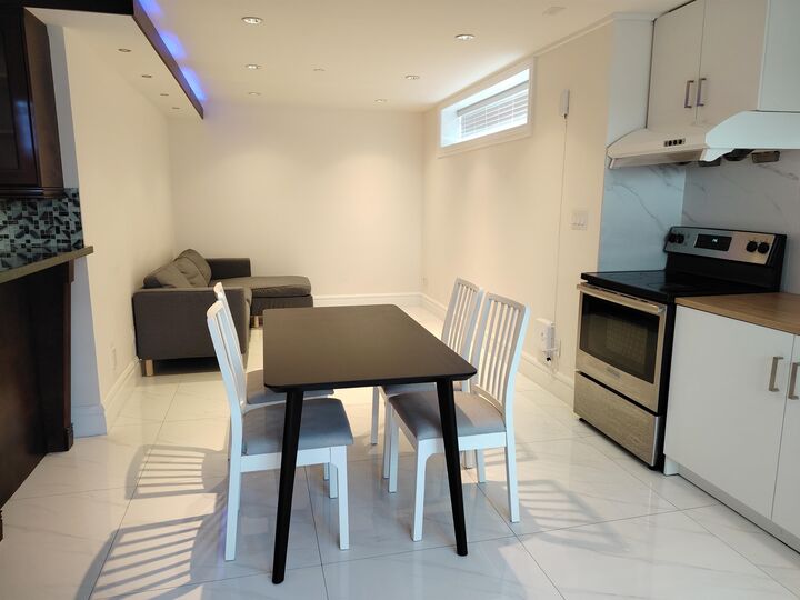 Property Photo:  4xxx-2 W 28th Avenue  BC V6S 1S7 
