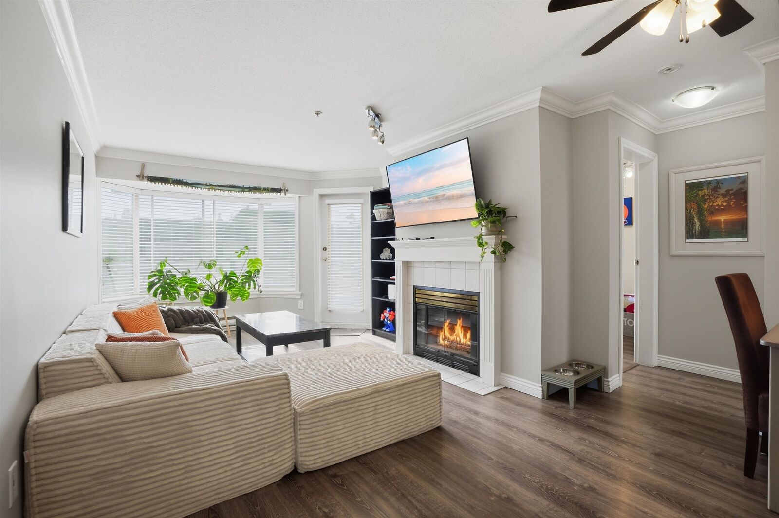 Property Photo: 2962 Trethewey Street 418 BC V2T 4M3