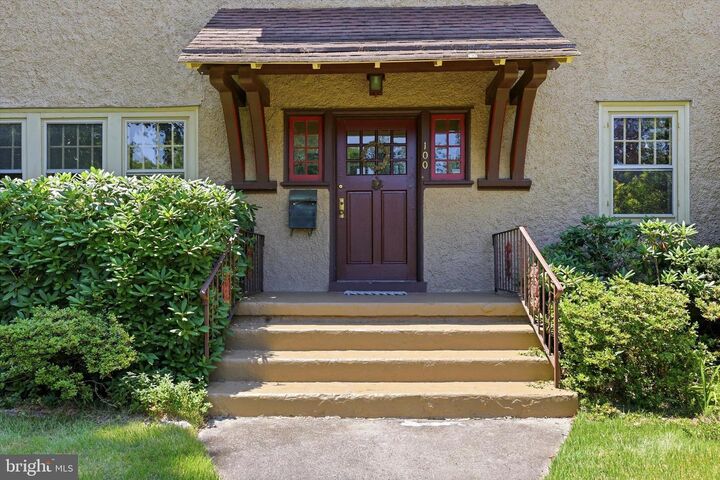 Property Photo:  100 S Princeton Avenue  NJ 08090 