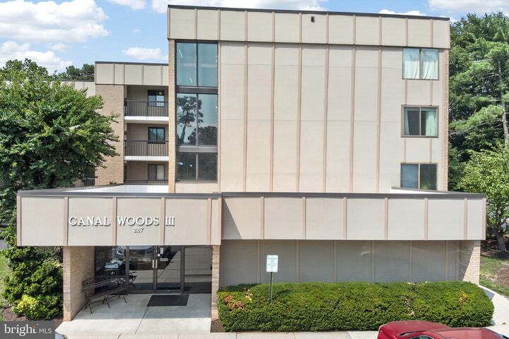 Property Photo: 227 Canal Park Drive 402 MD 21804