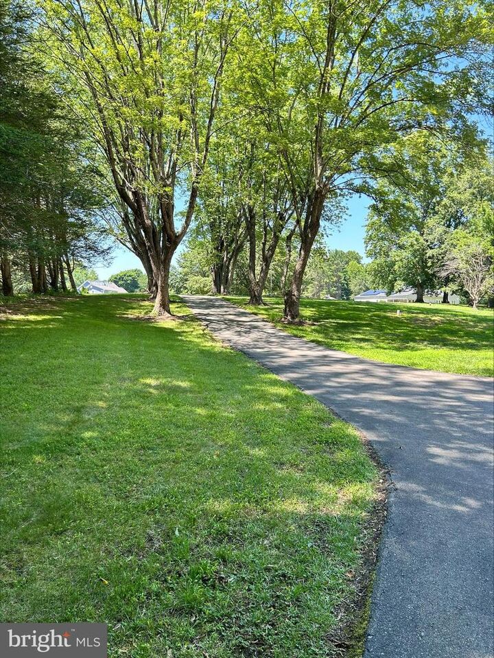Property Photo:  1531 Sunrise Court  MD 20639 