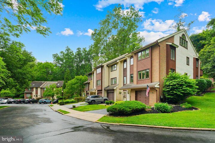 Property Photo:  300 Westbriar Drive  PA 19063 