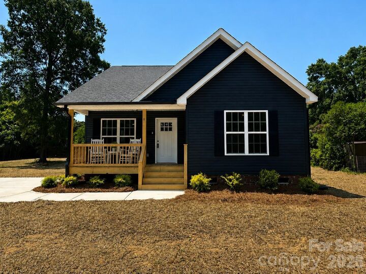 Property Photo:  6 Wray Street  SC 29745 