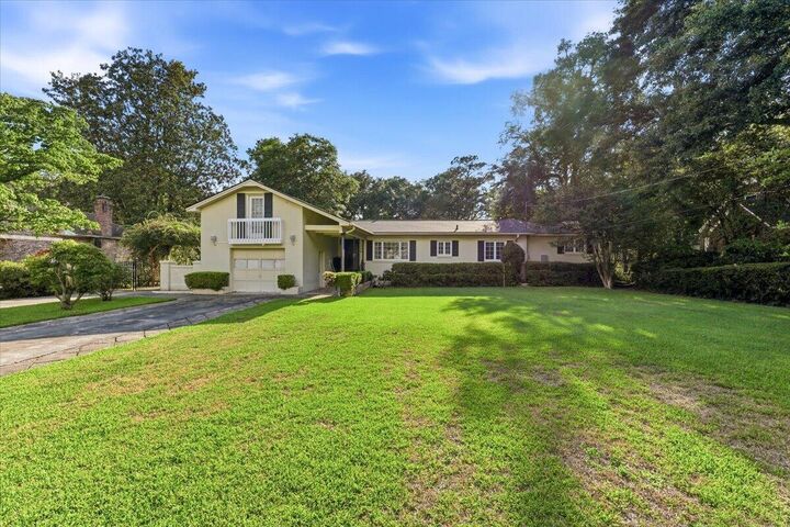 Property Photo:  1022 Lepley Road  SC 29410 