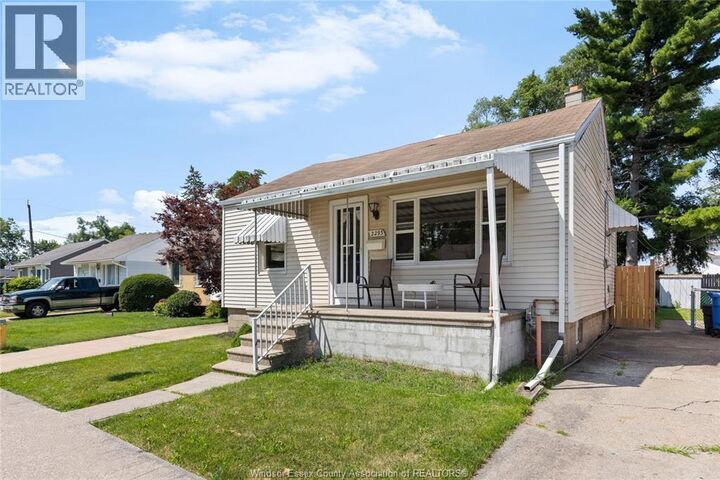 Property Photo:  2293 Marentette  ON N8W 2C2 