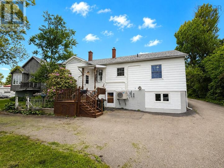 Property Photo:  207 Mitchell Avenue  NS B1G 1N5 