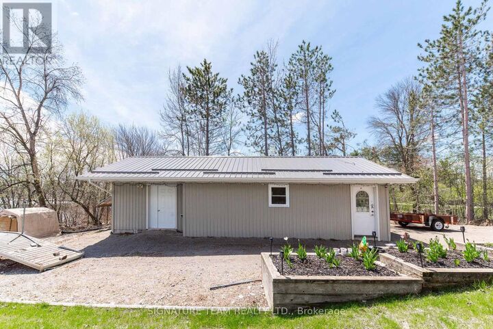 Property Photo:  428 Lacroix Bay Road  ON K0J 2L0 