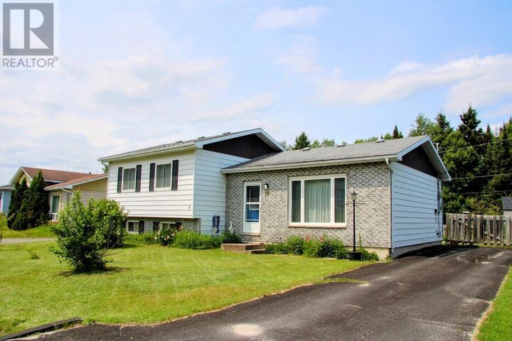 16 Matachewan Rd — photo 1