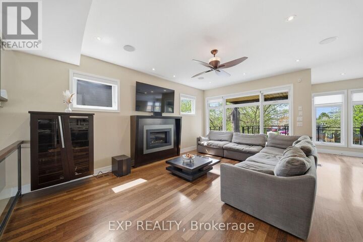 Property Photo: 1356 Louis Lane ON K1B 3P3
