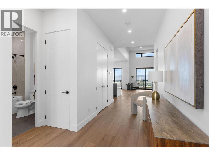 Property Photo: 1042 Emslie Street BC V1W 0C3