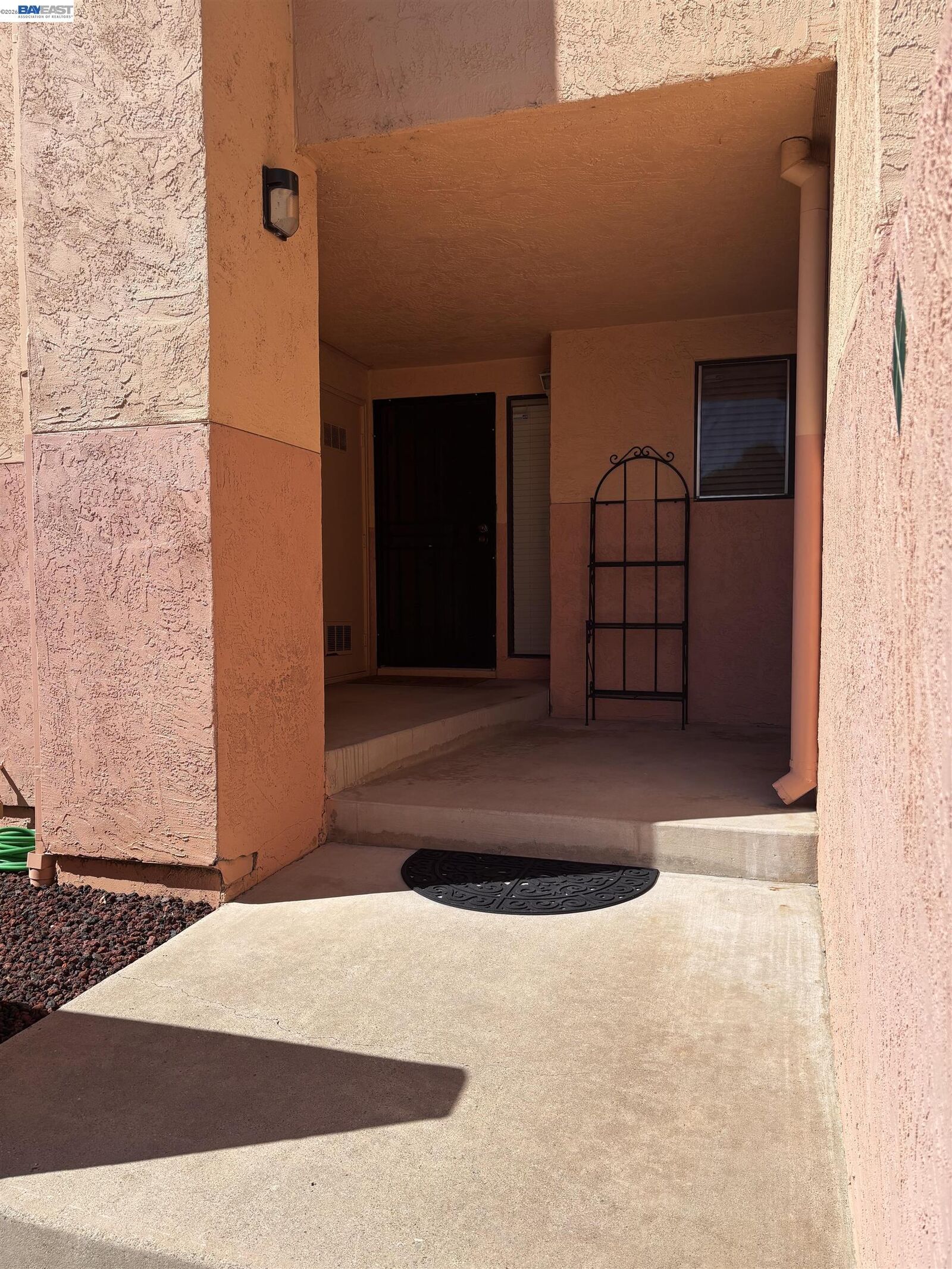 Property Photo: 2280 Renwick Ln CA 94509