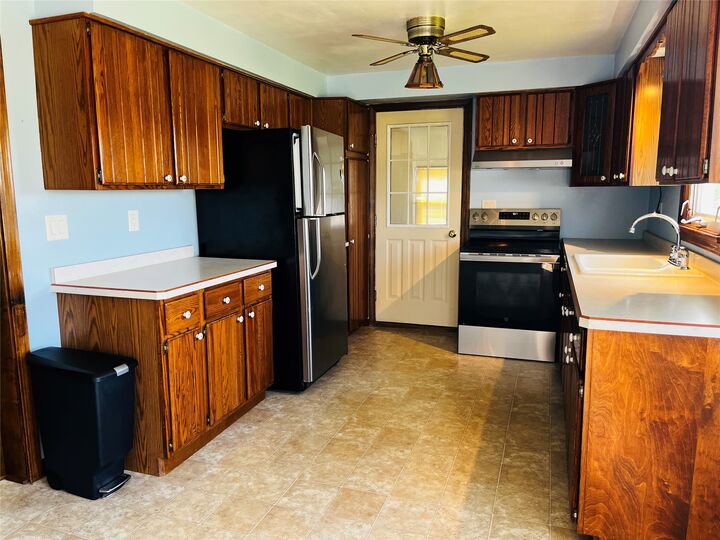 Property Photo:  2670 Laurie Drive  PA 16441 