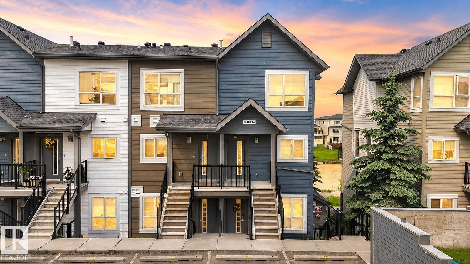 Property Photo:  2560 Pegasus Boulevard NW 90  AB T5E 6V4 